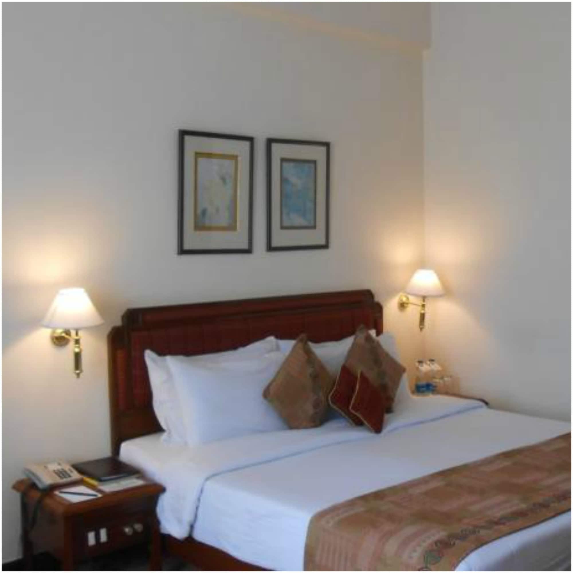 Peerless Hotel Калькутта Экстерьер фото