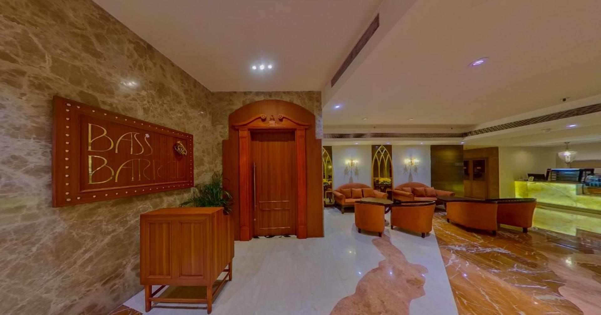 Peerless Hotel Калькутта Экстерьер фото